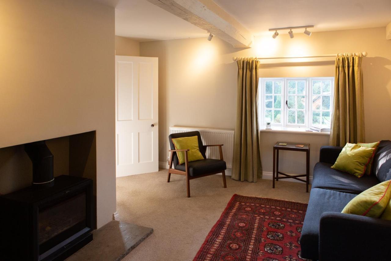 Henley Hall, 러들로 외부 사진